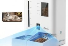 Finally: A Pet Feeder That Actually Does It All (And Watches Your Cat For You)-TrailMapz